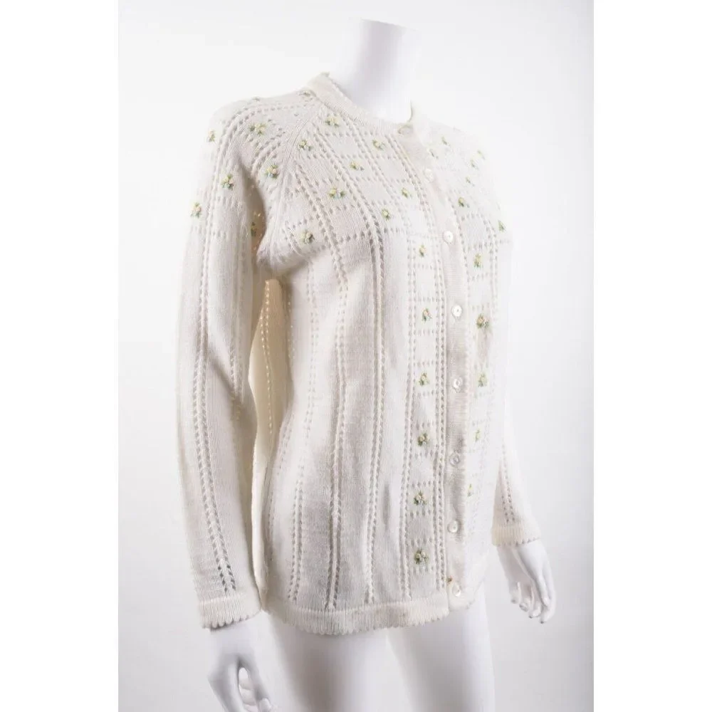 Vintage Banff Sweater Bee Womans Cardigan Sweater Sz S White Flowers embroidery